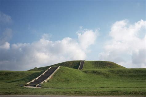 Die Cahokia-Städtegesellschaft: Eine vorchristliche Megalopolis mit geheimnisvollen Pyramiden und einer rätselhaften Transformation